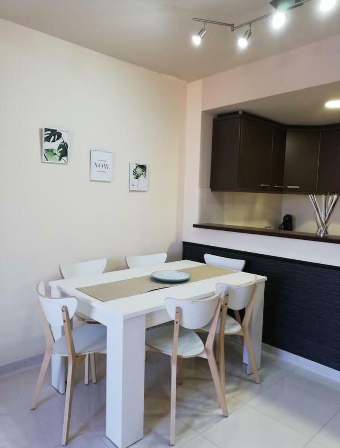 Residencial Delta Garden'S Daire Sant Jaume d'Enveja Dış mekan fotoğraf